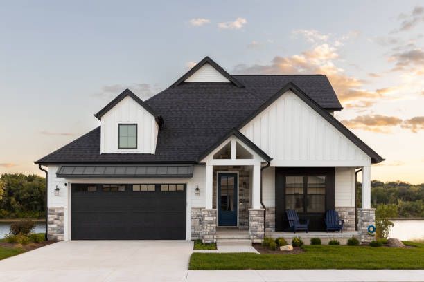 Best Asphalt Shingle Roofing  in Leechburg, PA